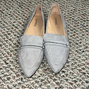 Express Pointed Toe Gray Flats Size 9